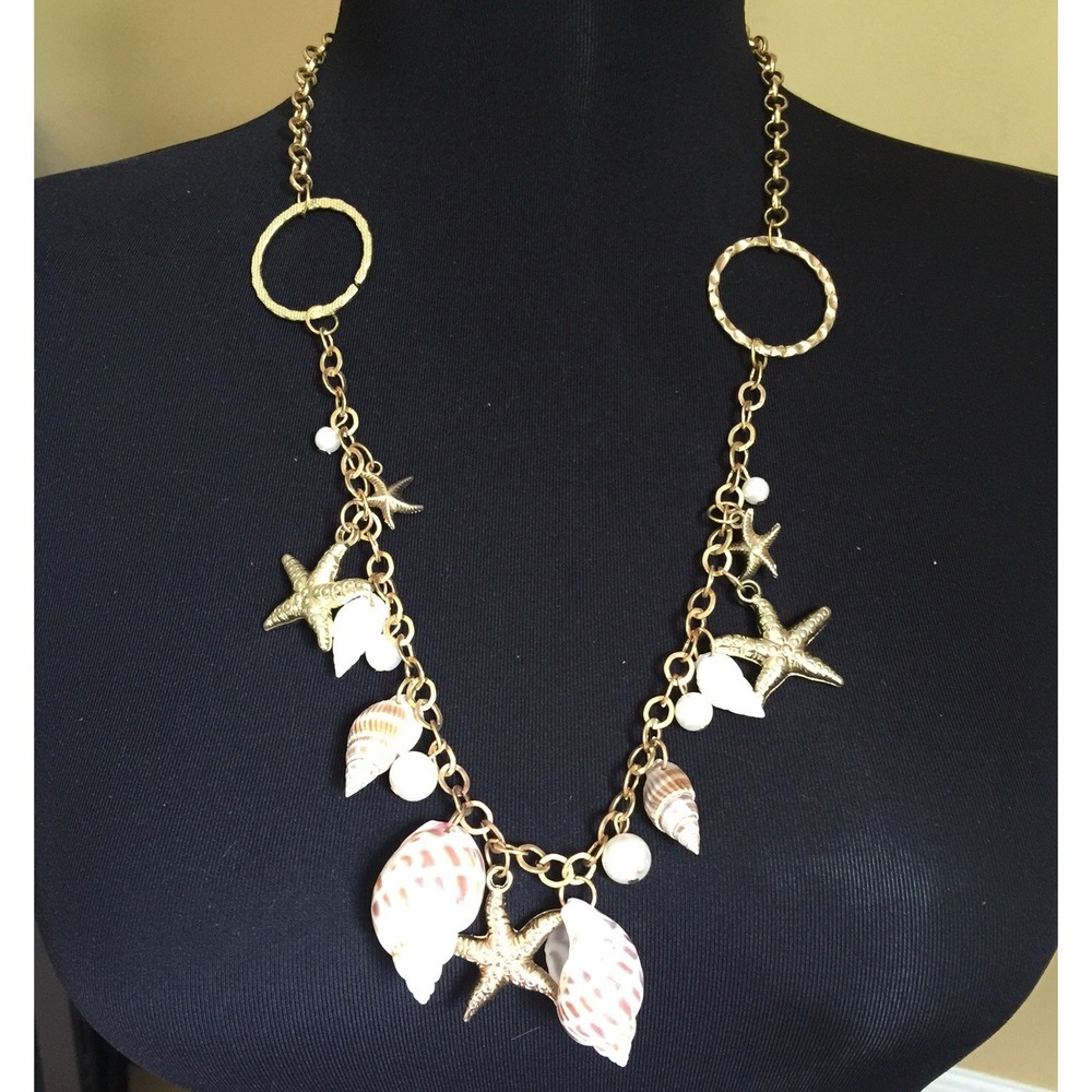 Beach Seashell & Starfish Gold Necklace Pearls Adjustable Lightweight 13" L